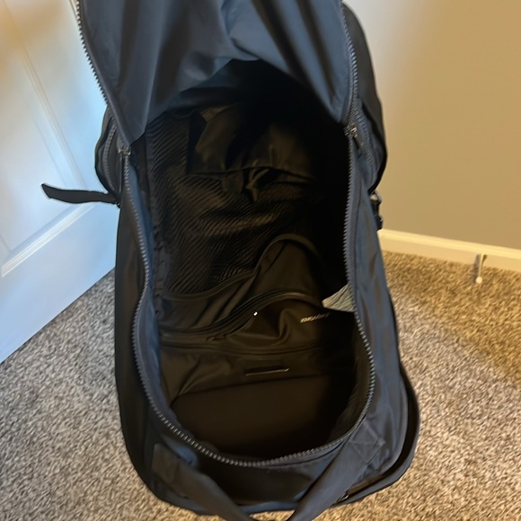 Lululemon Backpack - Picture 6 of 6